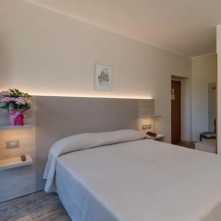Hotel Aurora